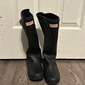 “Hunter” Rain Boots